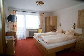 Daniel Guest house 3*