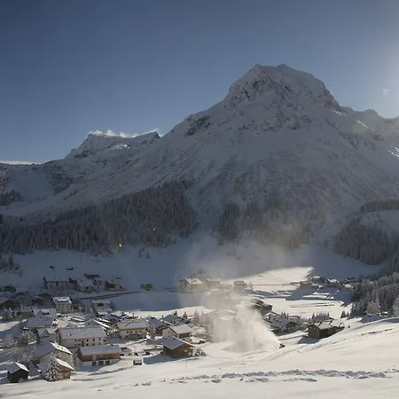 Daniel Lech am Arlberg